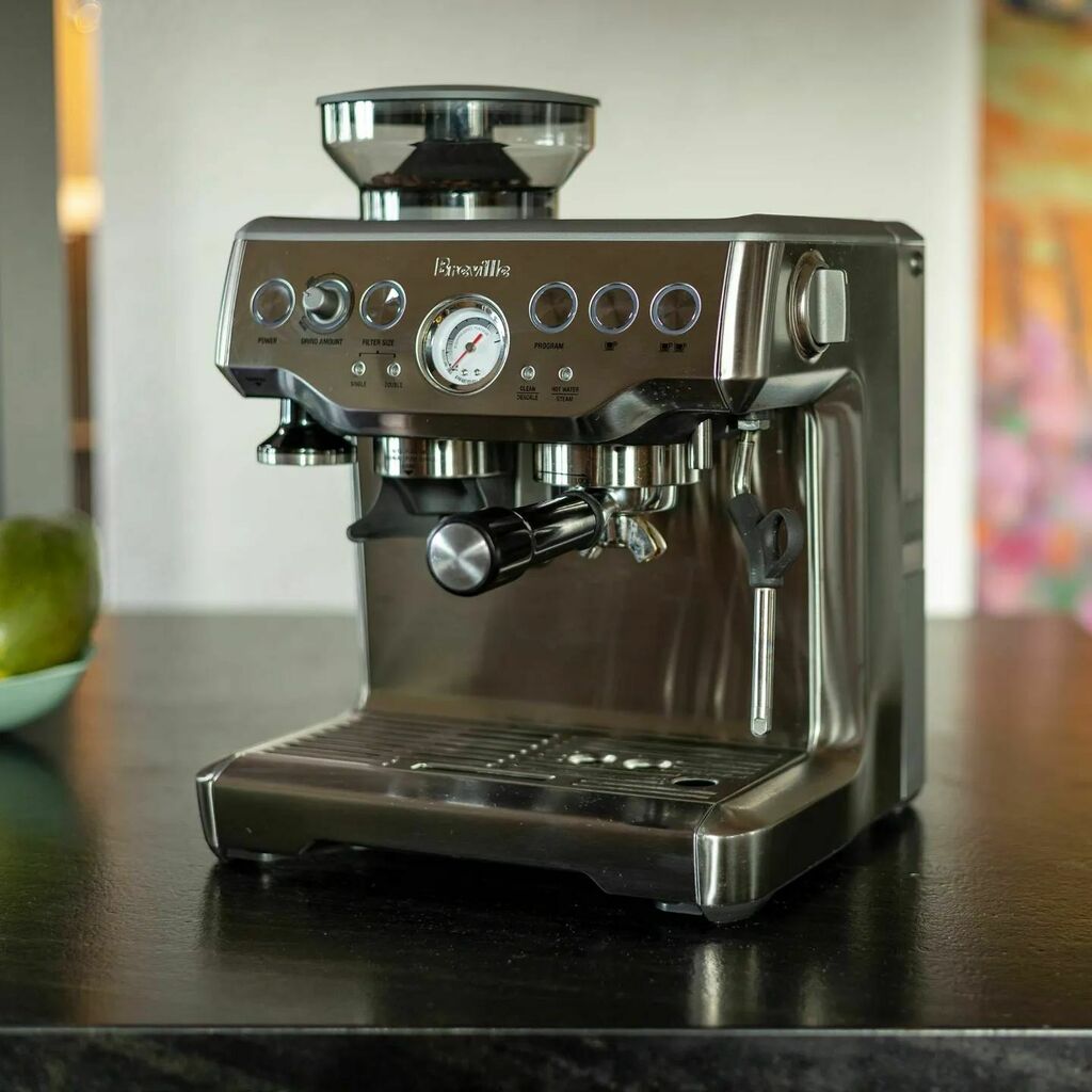 ☕ The Breville Barista Express ☕

Pants down the most common questions I get running my blog and social media accounts are about home brewing.

I have some canned responses I send out because I never really felt that I was an expert enough to properly write about coffee gear…