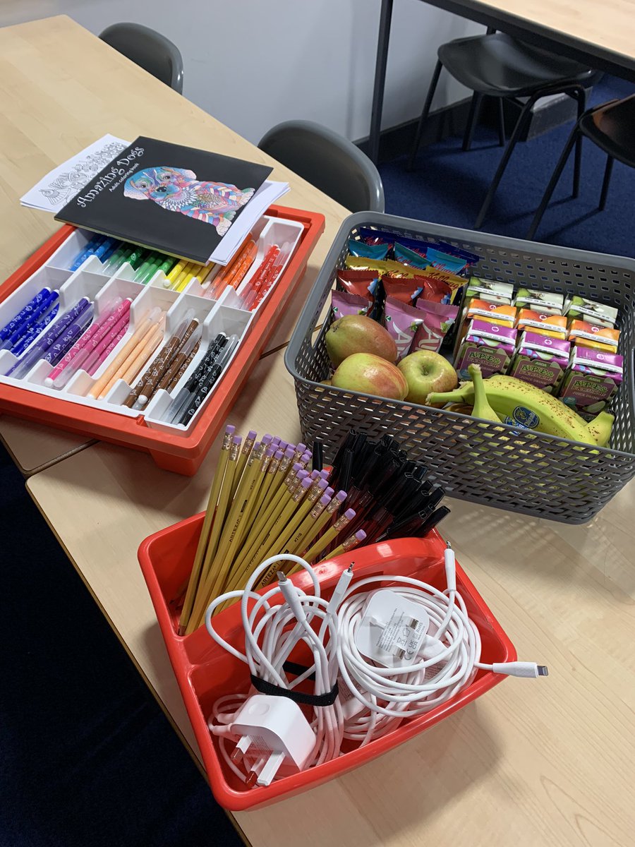 The Humanities Breakfast Club had been restocked for our regulars &amp; we welcome anyone else who would like to join 🌤📝🍓 would you like a relaxing start to your day? a place to get your iPad full charged &amp; stock up on stationery? come along to G14 Wednesday mornings 8-8.30am!! 🤗