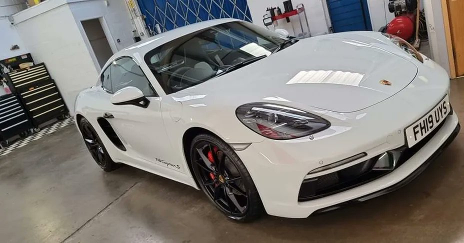 obsessions_mcd's tweet photo. Paint corrections 🙌🙂#porsche #caymans718 #detailing #carlovers https://t.co/U3uOAN761A