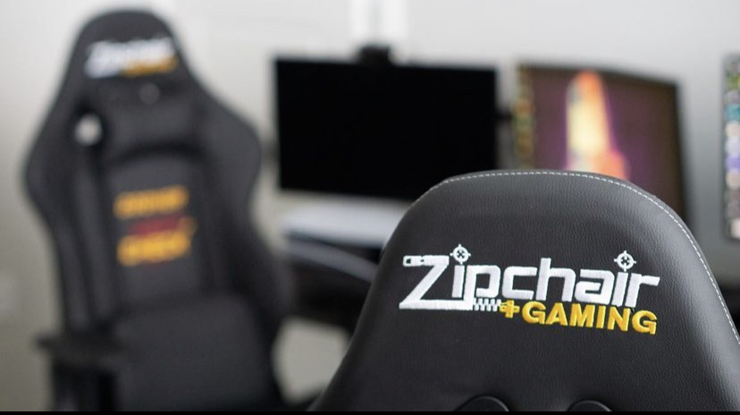ZipchairGaming's tweet photo. Life is always better in a Zipchair. 🔥
#zipchair #gaming #gamingchair #heatcheckgaming @HeatCheckGaming https://t.co/qHY1naX2Ue