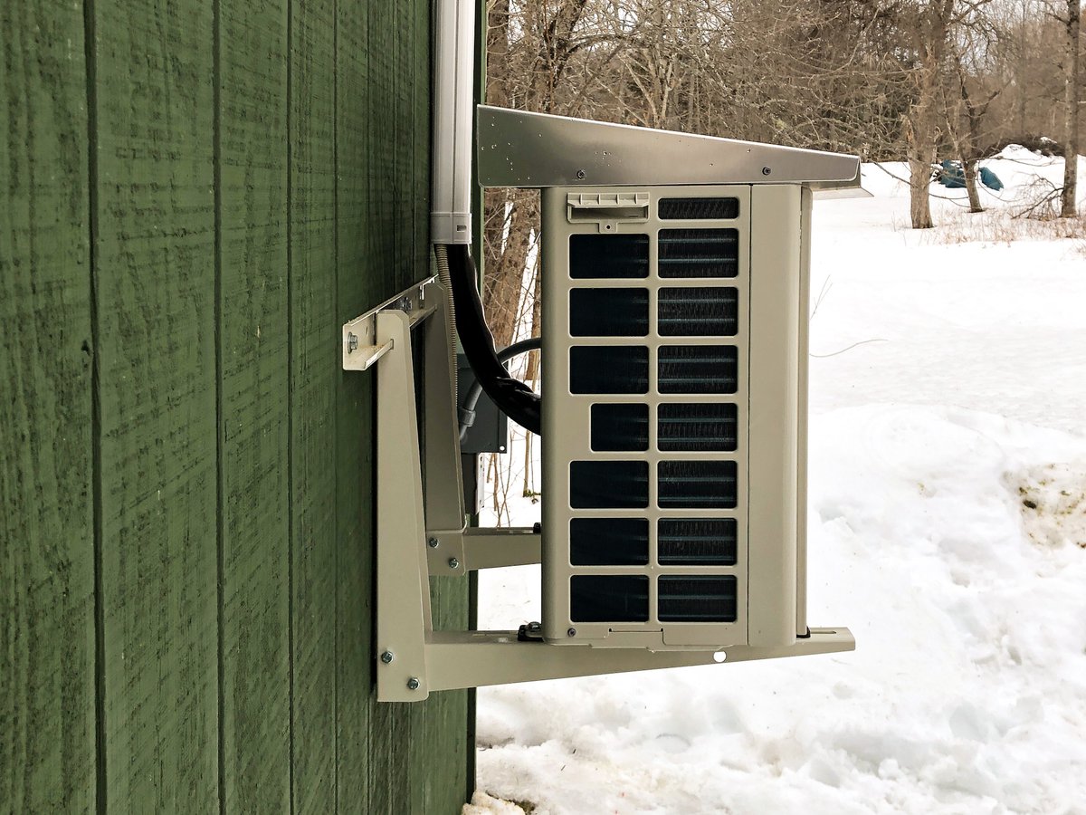 HometownHP's tweet photo. This customer in Etna is constructing a new rec room on their property; with this Daikin 12k system recently installed by our highly-skilled team, they'll be much more comfortable as they continue to transform this space into an incredible rec room! https://t.co/F4EBnYCoHe