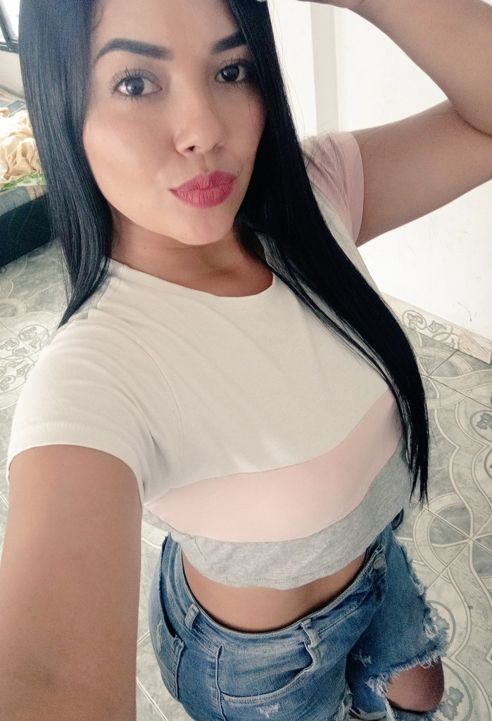 ChitoErika's tweet photo. Siempre seré 🔥❤️💓🤞 https://t.co/JTD1NFmnIl