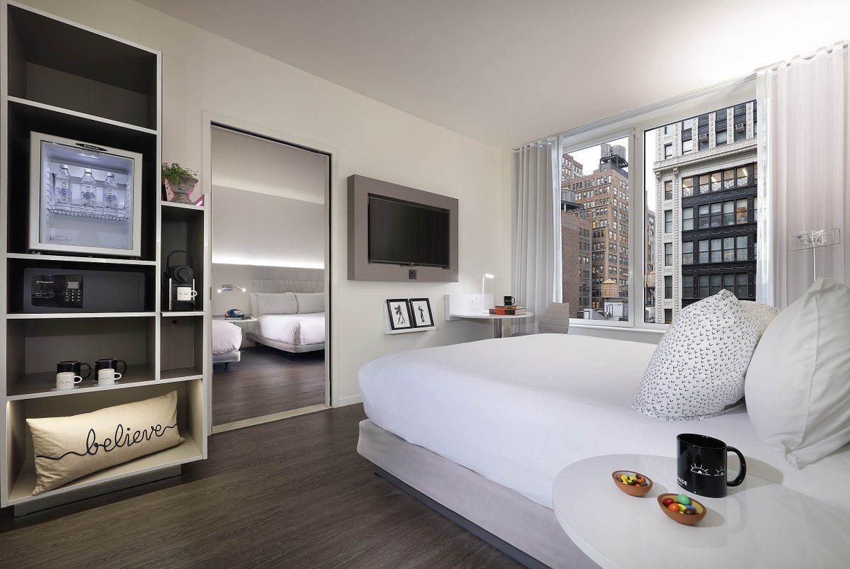 innsidenewyork's tweet photo. Heading to NYC for Spring Break? Our connecting rooms are ideal for friends and sleep up to six people.
Book now!
https://t.co/Qd5QyIqNLo
.
.
.
.
.
#nyc #nychotels #newyorkcityhotels #nycview #meliahotels https://t.co/7clXtDztsH