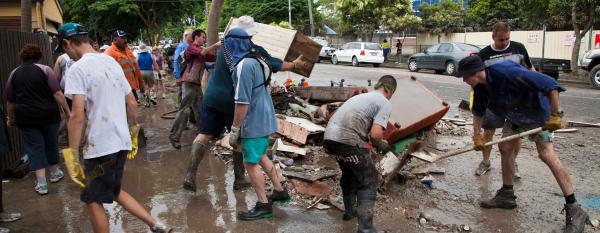 Our thoughts go out to everyone who have been affected by the flooding. We hope you are safe and as dry as possible.

Find out how you can help/get help &gt; brisbane.qld.gov.au/community-and-… 

#Brisbane #Queensland #Australia #BrisbaneFlood2022 #Flooding #MudArmy #Support #Recovery