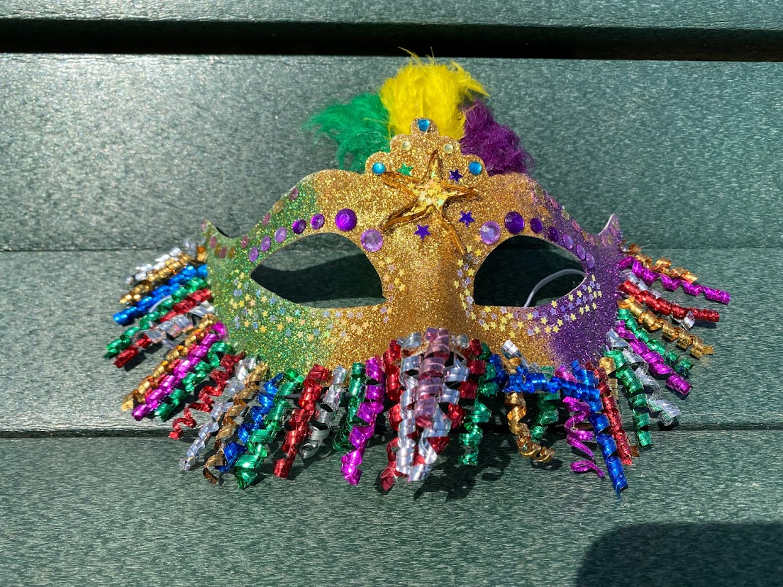 CityLakeDallas's tweet photo. Congratulations to our Mardi Gras mask contest winners! Thank you to all who participated! City Hall was filled with Mardi Gras spirit. 6 winners were selected by judges (3 elementary students, 3 middle school students). Winners will be invited to the March 24 Council Meeting! https://t.co/xbDJprDkha
