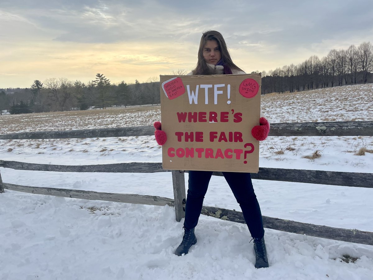 I’m grateful for all my colleagues at <a href="/Gizmodo/">Gizmodo</a> <a href="/lifehacker/">Lifehacker</a> <a href="/TheRoot/">The Root</a> <a href="/Jezebel/">Jezebel</a> <a href="/Kotaku/">Kotaku</a> <a href="/Jalopnik/">Jalopnik</a> who are outside the office today fighting for a fair contract. I’m with you. 

<a href="/gmgunion/">GMG Union</a> 💪