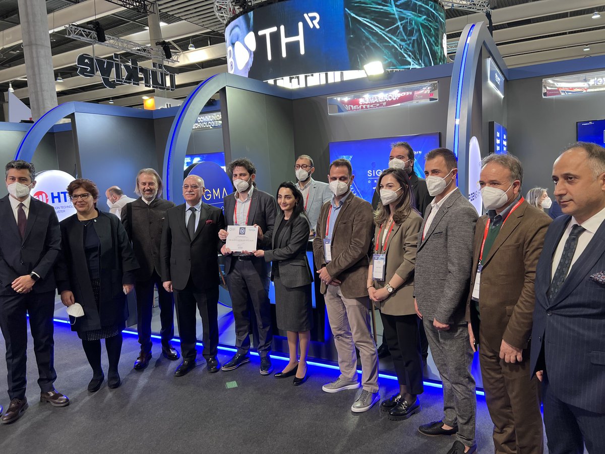 sigma_telecom's tweet photo. We received the plaque of appreciation from Istanbul Chamber of Commerce at MWC Barcelona. 🤝

#mwc22 #barcelona #mwcbarcelona #sigmatelecom https://t.co/Q6Cq7APbez