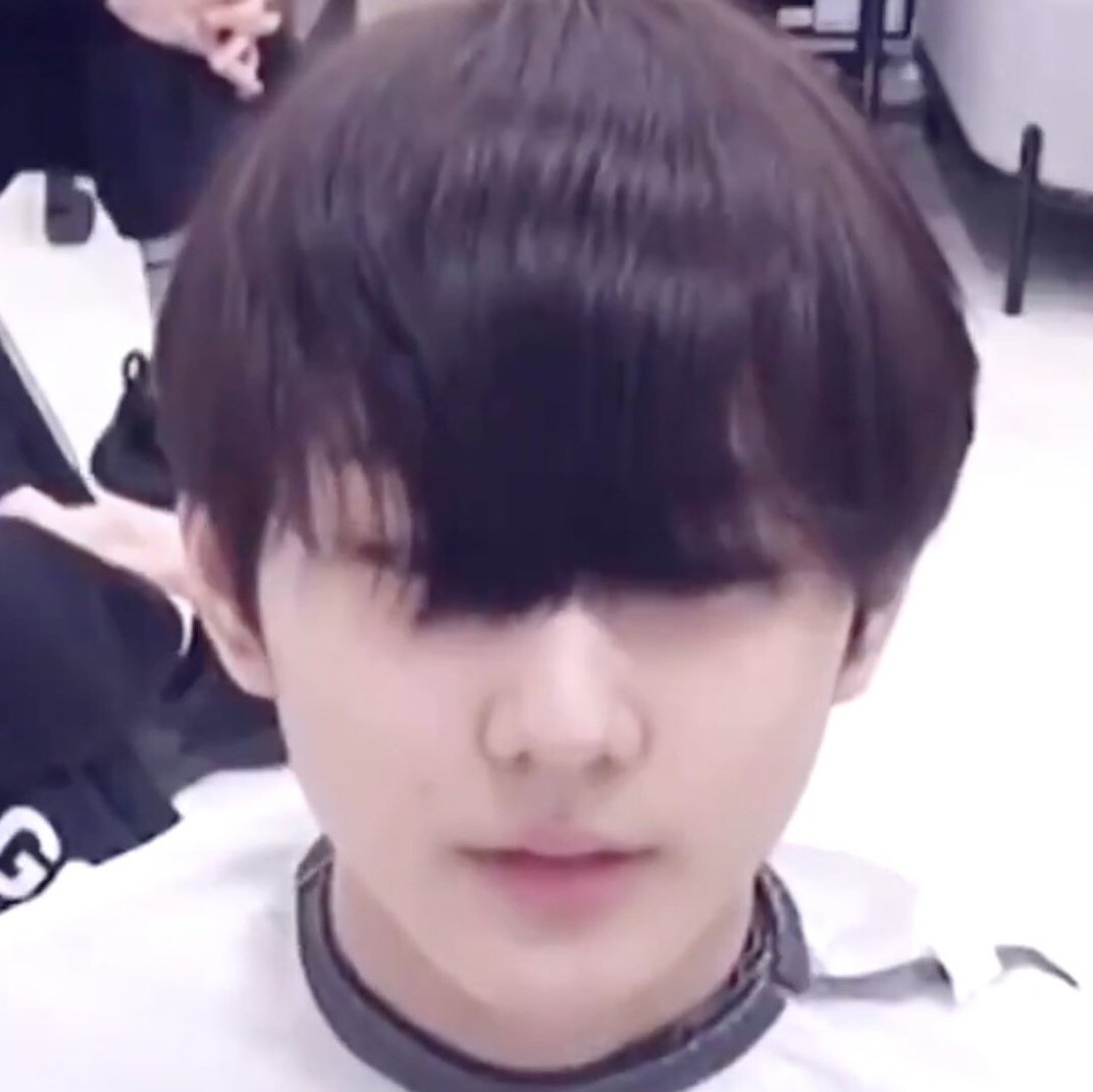 yjwprnts's tweet photo. jungwon and his boba hair https://t.co/5bTKsdPs3K