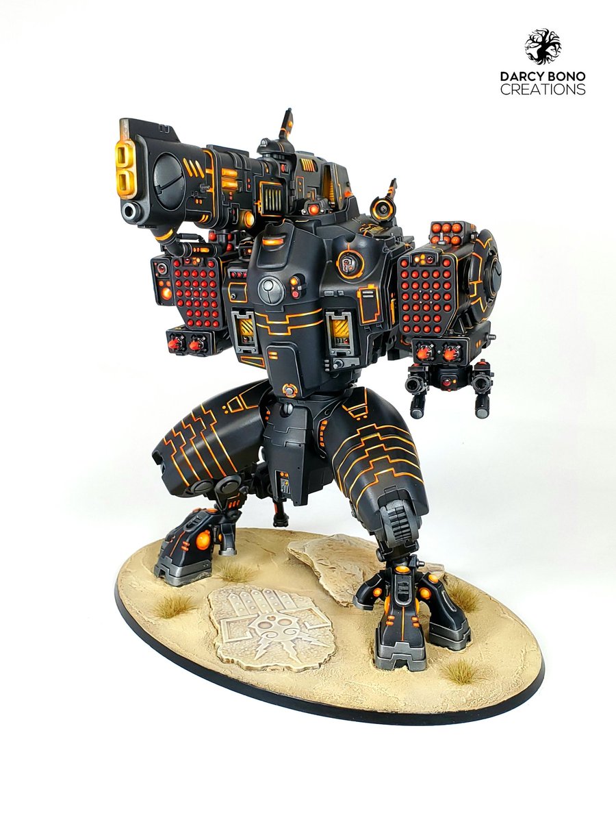 Darcy_Bono's tweet image. TAU TUESDAY is finally here! Here is the Tau Stormsurge in all of its glory 🥰. This big boy has SO MUCH going on. I'll take a 360 video to better capture it all better.

#paintingwarhammer40k #paintingwarhammer #warhammer #warhammer40k #WarhammerCommunity 
#tauempire #tau #scifi