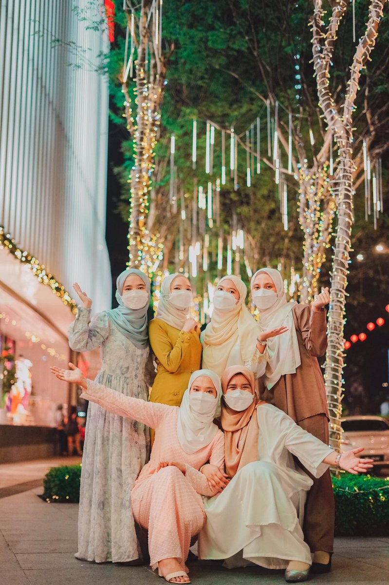 Madieyyyy's tweet photo. my own pre-graduation thread✨🥺 https://t.co/UvJgNIGlbZ