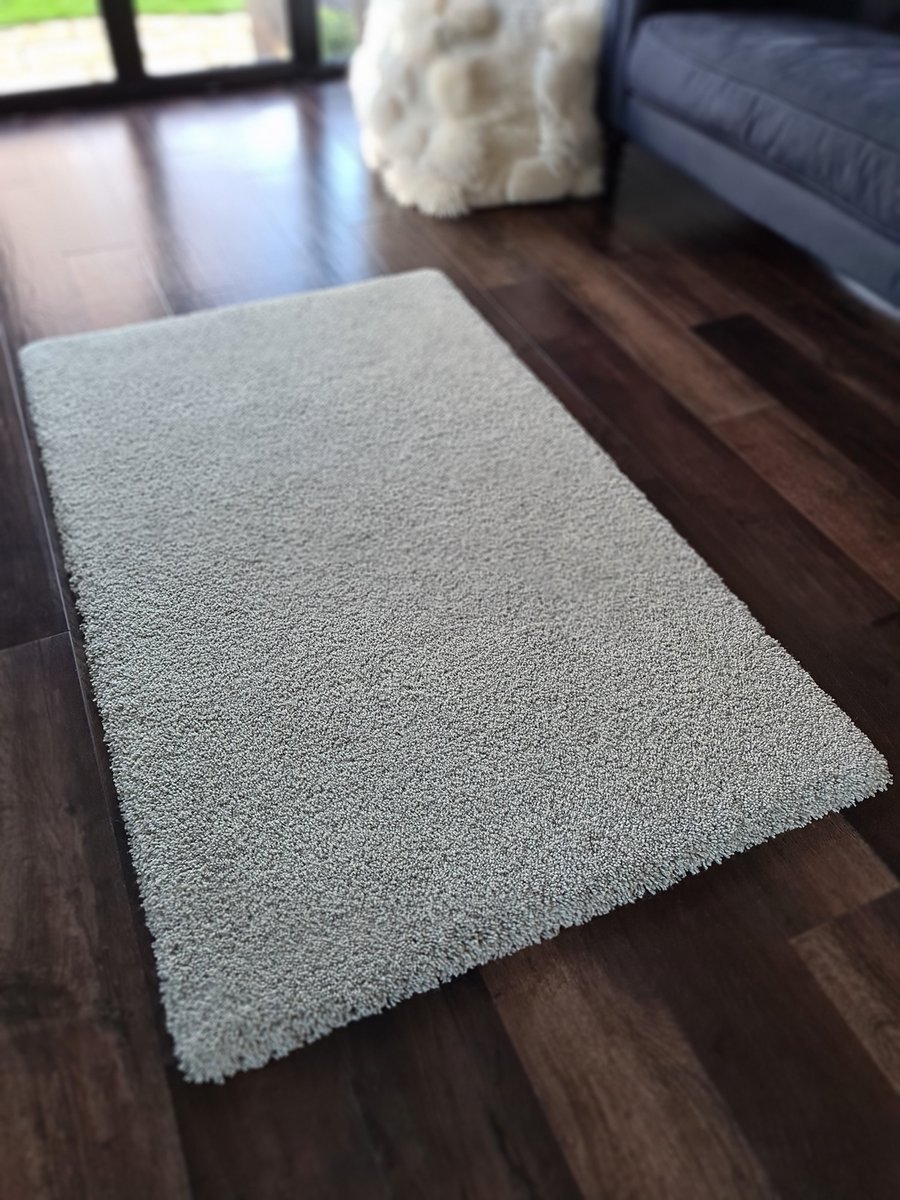 The Lerwick, chunky #shagpile floor rug in 100% #RealShetlandWool.  We love these super-deep pile rugs, they look &amp; feel amazing!

5ft x 3ft
A substantial 140oz pile
Made in the UK

Only £485 inc. UK delivery

See more:
adamcurtisonline.co.uk/custom-rugs/p/…

#rugs #carpet #choosewool #wool