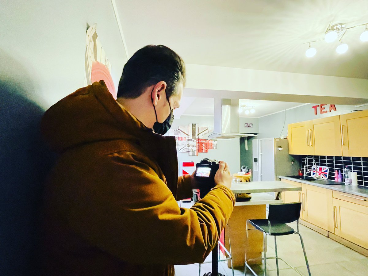 david59501's tweet photo. On redémarre les exclusivités avec notre photographe professionnel @christophe_candellier pour mettre en valeur et maximiser les chances de vendre dans un délai raisonnable vos biens 🏠avec le contrat #favoriz #immobilierdouai #laforetimmobilier #douai 🤩🤩 https://t.co/AIwcPuGtAC