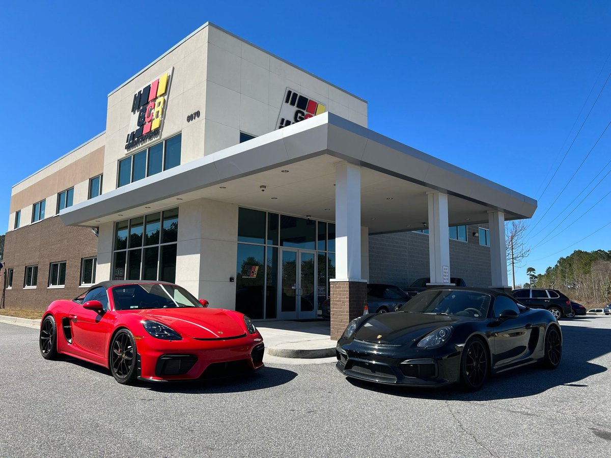 E24guy's tweet photo. The only people afraid of these Spyders are the ones in second place 🏁

#Porsche718 #Porsche #Spyder 

Call us to set an appointment for your Porsche 
☎️ 770-649-8700 https://t.co/UUGWqUihsk