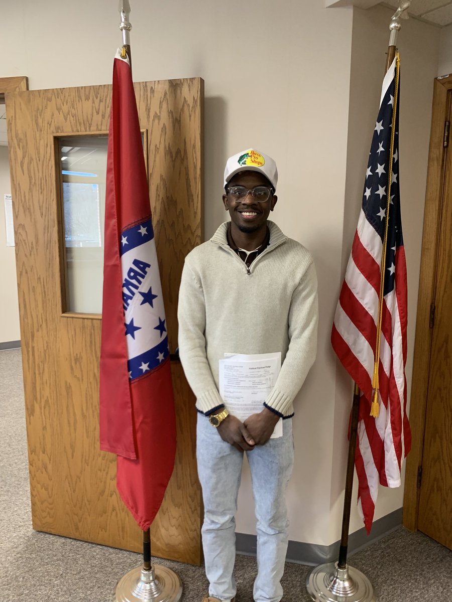 WashCoDemocrats's tweet photo. Devonta Dickerson has filed for JP District 7. Democrats are taking their message to a front porch near you! https://t.co/QK1keJmsY4