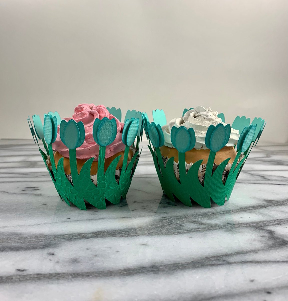 Athyme2beecomfo's tweet photo. Excited to share the latest addition to my #etsy shop: Tulip Cupcake Wrappers set of 12, Spring Cupcakes, Spring Wedding, Easter Cupcakes, Easter Table Decor, Floral Cupcake wrappers #tulipcupcake #cupcakewrappers #linerscupcups #eastercupcake https://t.co/mNl8nNz4q9 https://t.co/qQlPtZAuwN