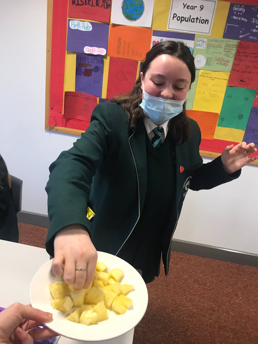 Stceciliasgeog's tweet photo. 10 Faith pupils are learning about #Fairtrade in Geography this week so we took the opportunity to try out some fairtrade produce! ๐ฅญ๐๐ซ @StCeciliasDerry #TryNewFood https://t.co/hz9L2n5ddJ