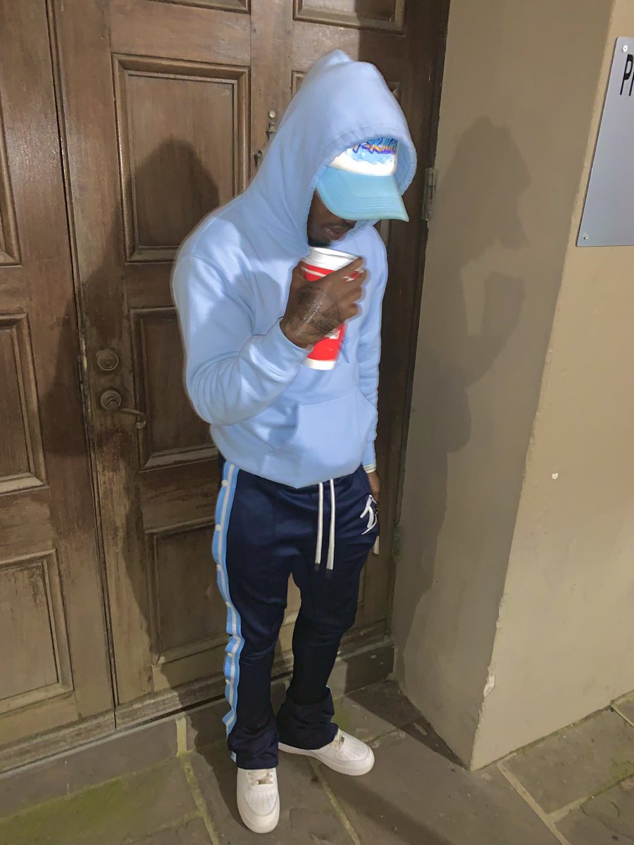 BankwayHeem's tweet photo. Iโm the UNO, and never the DOSโ๐พ
#LongLiveOgBird๐ฆ
#FreeDaSouth
#MardiGras2022 https://t.co/kpEbGWSkbD