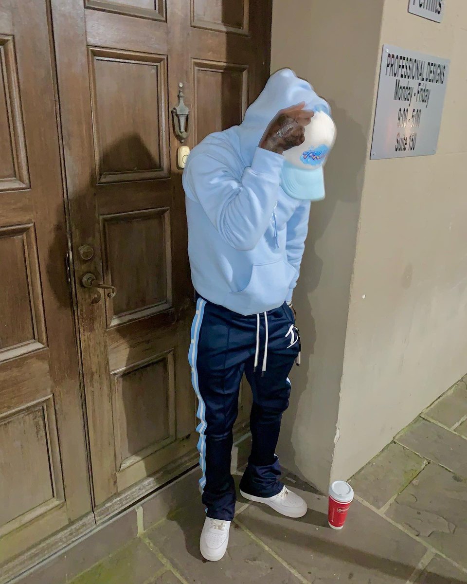 BankwayHeem's tweet photo. Iโm the UNO, and never the DOSโ๐พ
#LongLiveOgBird๐ฆ
#FreeDaSouth
#MardiGras2022 https://t.co/kpEbGWSkbD