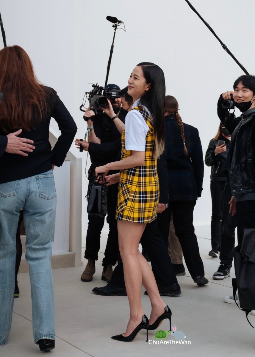 chuarethewan's tweet photo. 220301 JISOO AT PFW🤍✨
#JISOO_DiorAW22
#BLACKPINK #JISOO #블랙핑크 #지수 @BLACKPINK https://t.co/MBgJuMPuFP