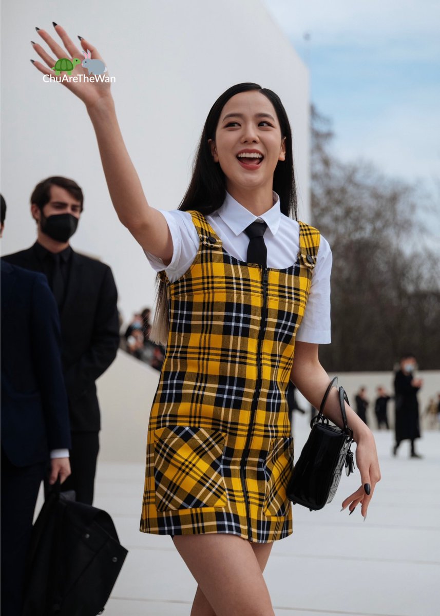 chuarethewan's tweet photo. 220301 JISOO AT PFW🤍✨
#JISOO_DiorAW22
#BLACKPINK #JISOO #블랙핑크 #지수 @BLACKPINK https://t.co/MBgJuMPuFP