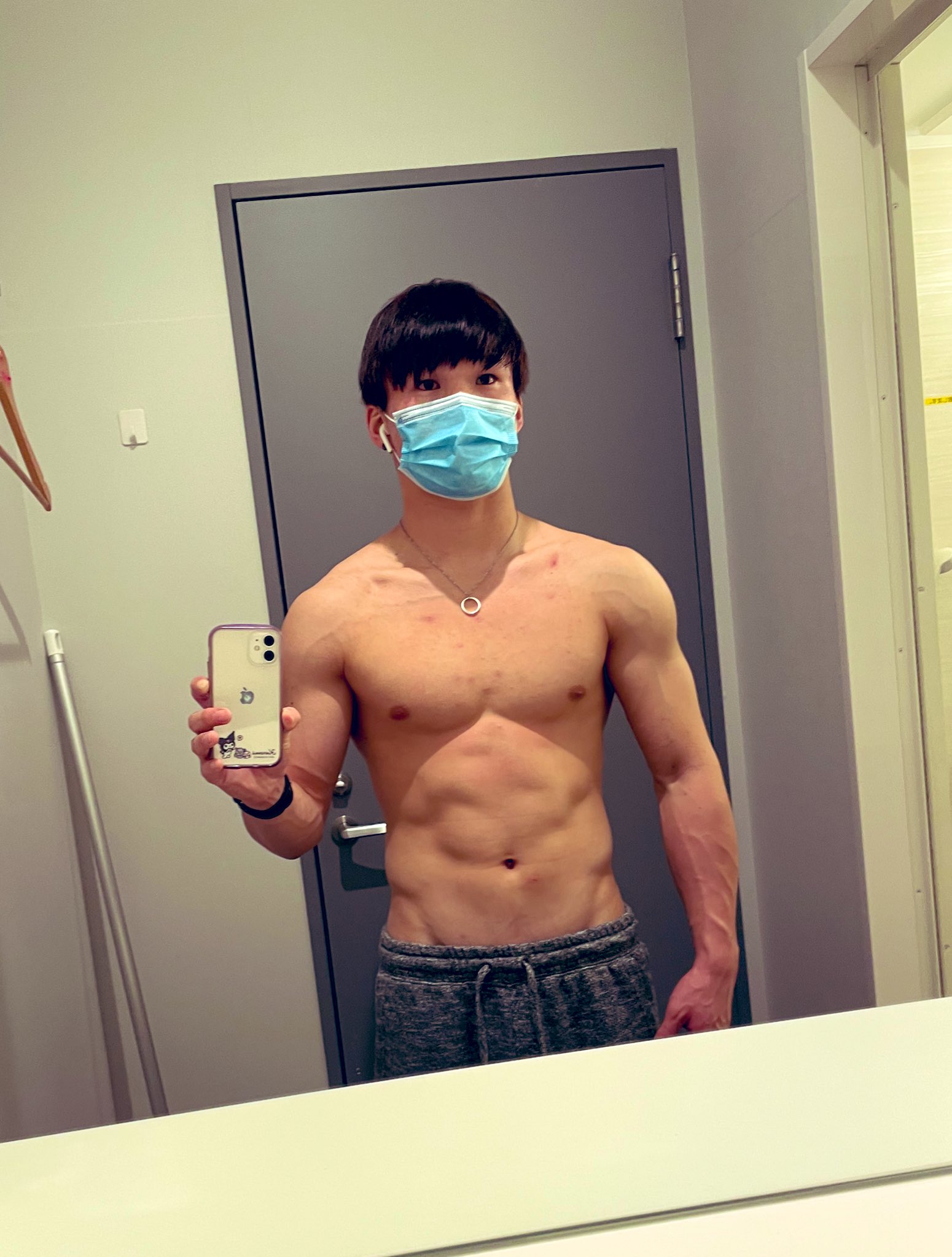 טוויטר Utah בטוויטר 深夜トレ終わ Tシャツが似合う外国人みたいな肉体になりたいぜ 筋トレ 筋トレ好きと繋がりたい 筋トレ垢さんと繋がりたい 筋トレ男子 細マッチョ 筋肉男子 筋肉 T Co Mnyvgscl8s טוויטר Utah בטוויטר 深夜トレ終わ Tシャツが似合う外国人みたいな肉体になりたいぜ 筋トレ 筋トレ好きと繋がりたい 筋トレ垢さんと繋がりたい 筋トレ男子 細マッチョ 筋肉男子 筋肉 T Co Mnyvgscl8s