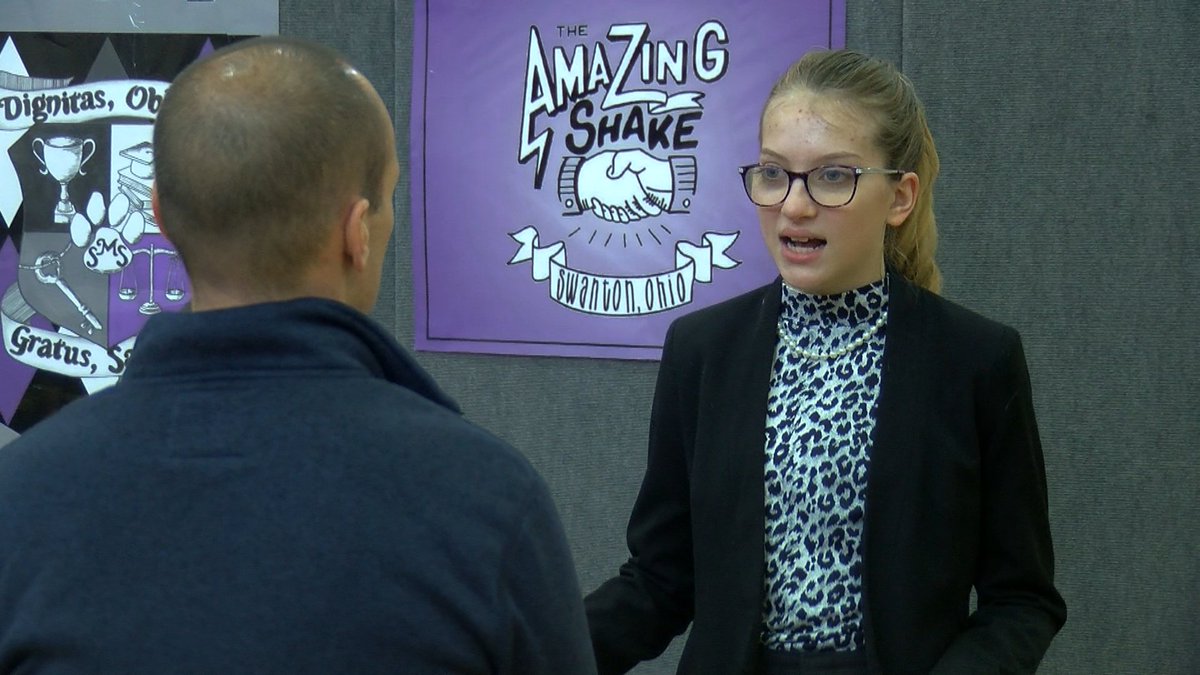 Kristi_Kopanis's tweet photo. Honored to once again be a guest judge for @SwantonMS 7th grader Amazing Shake competition! The life skills the kids develop through this challenge is why I'm so passionate about coming every year! Super impressed once again. Bright youngsters with even brighter futures! https://t.co/FPORAZhy0s