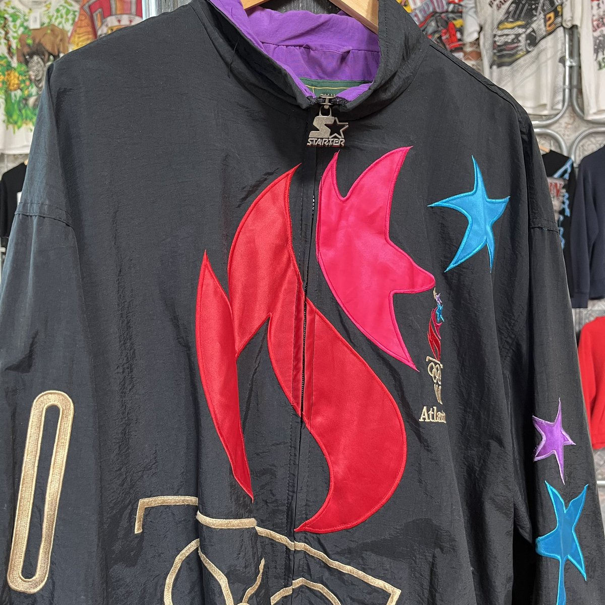 JUMPSHOTCLASSIC's tweet photo. ITS A BEAUTIFUL DAY TO COME SHOP AT JUMPSHOT ! https://t.co/PD92SxXaZY