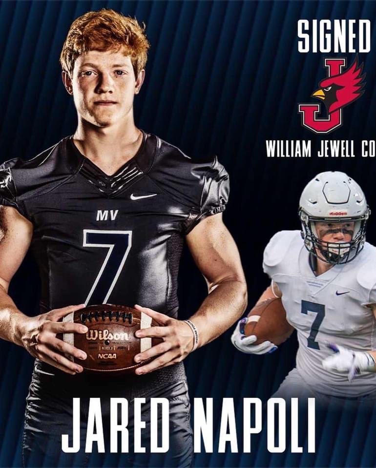 Congratulations to all of our #nextlevel signees! #1-0 #EIE #RecruitMV 

Payton Douglas - Friends University 
Reice Kennedy - Baker University 
Kendrick Jones - Kansas State University 
Jared Napoli - William Jewell College