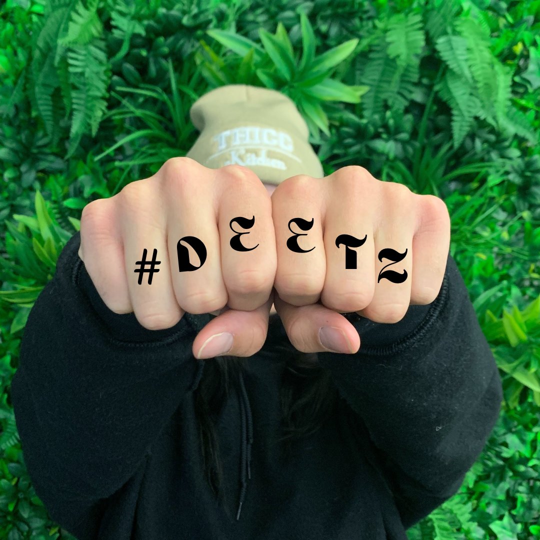 Ain't nothin but a #deetz thang (deetzapp.com)