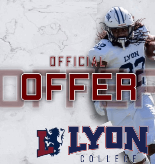 joeredd523's tweet photo. Chilton Pirate Family...We want to Thank 
@_lyon_football for taking care of our very own Mckeller Cook and officially offering him to continue his football career and education on the next level  #smalltown #nextleveltalent #refusetosink https://t.co/deXhRgxTuZ