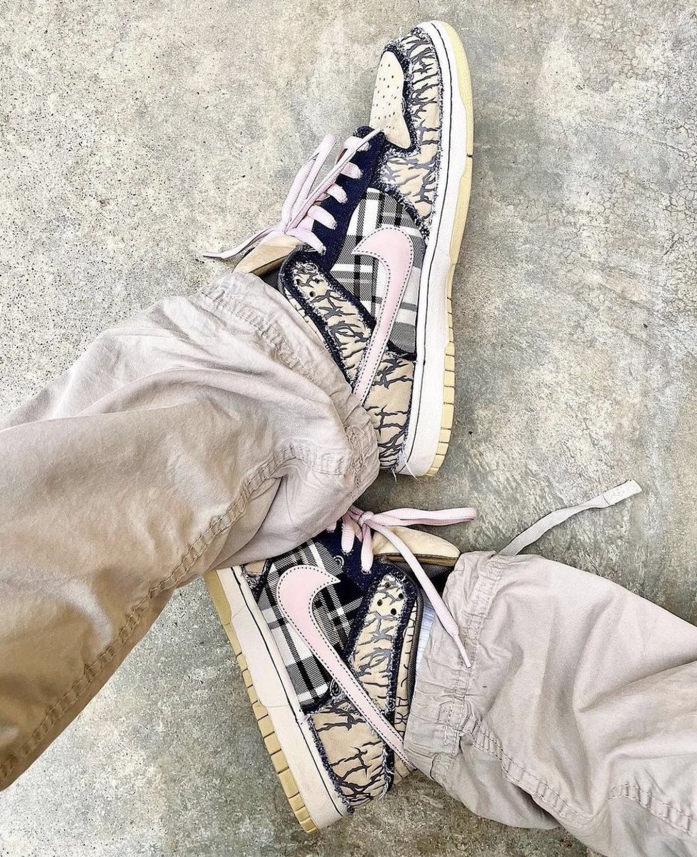 travis scott dunks distressed