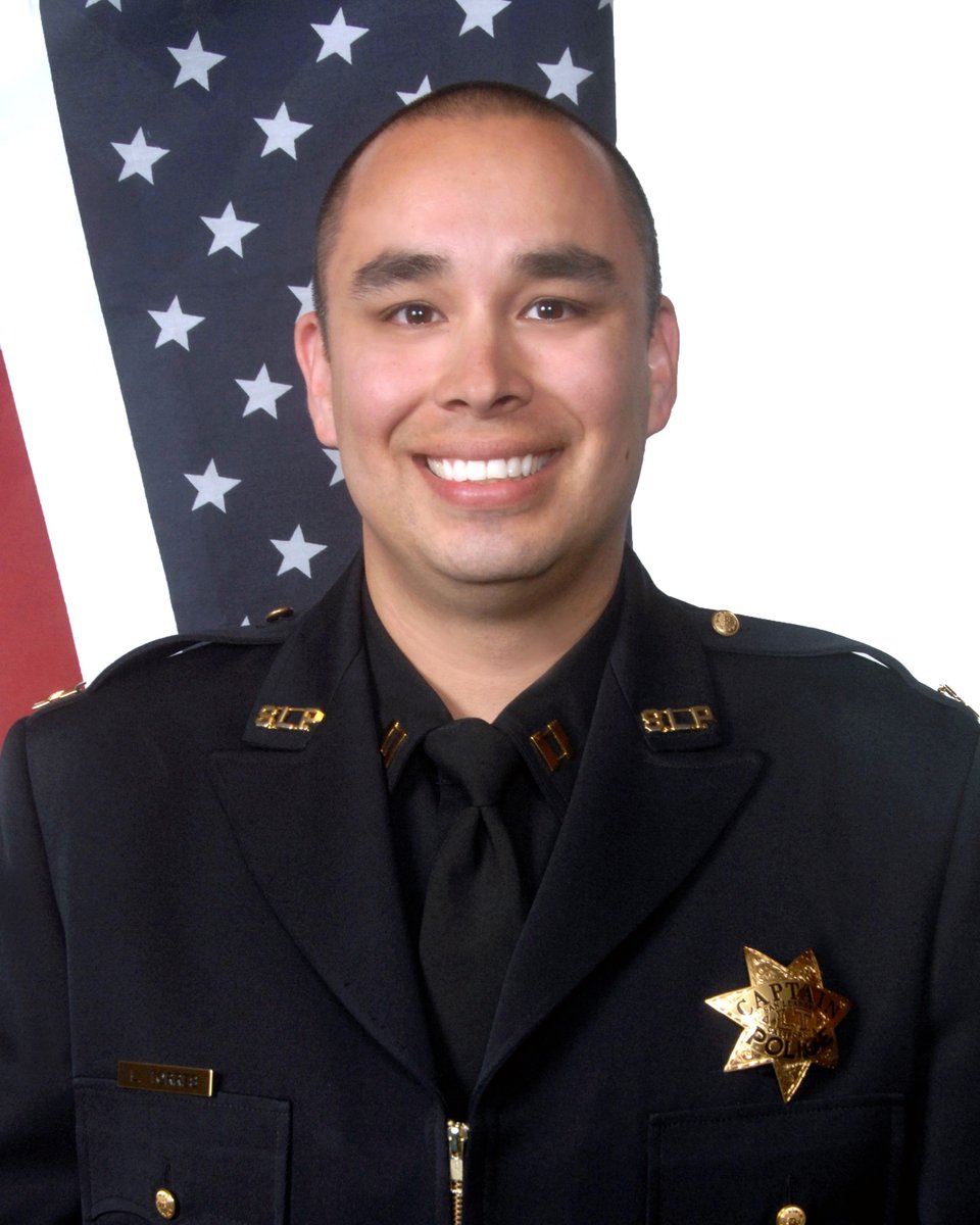 SanLeandroPD's tweet photo. The San Leandro Police Department is proud to announce Captain Luis Torres' appointed to Assistant Police Chief! 
Congratulations, Assistant Chief Luis Torres!
#proud2serve #sanleandro https://t.co/VshyNivn82