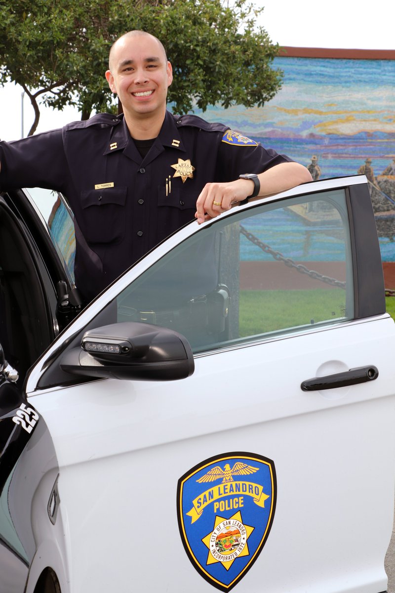 The San Leandro Police Department is proud to announce Captain Luis Torres' appointed to Assistant Police Chief! 
Congratulations, Assistant Chief Luis Torres!
#proud2serve #sanleandro