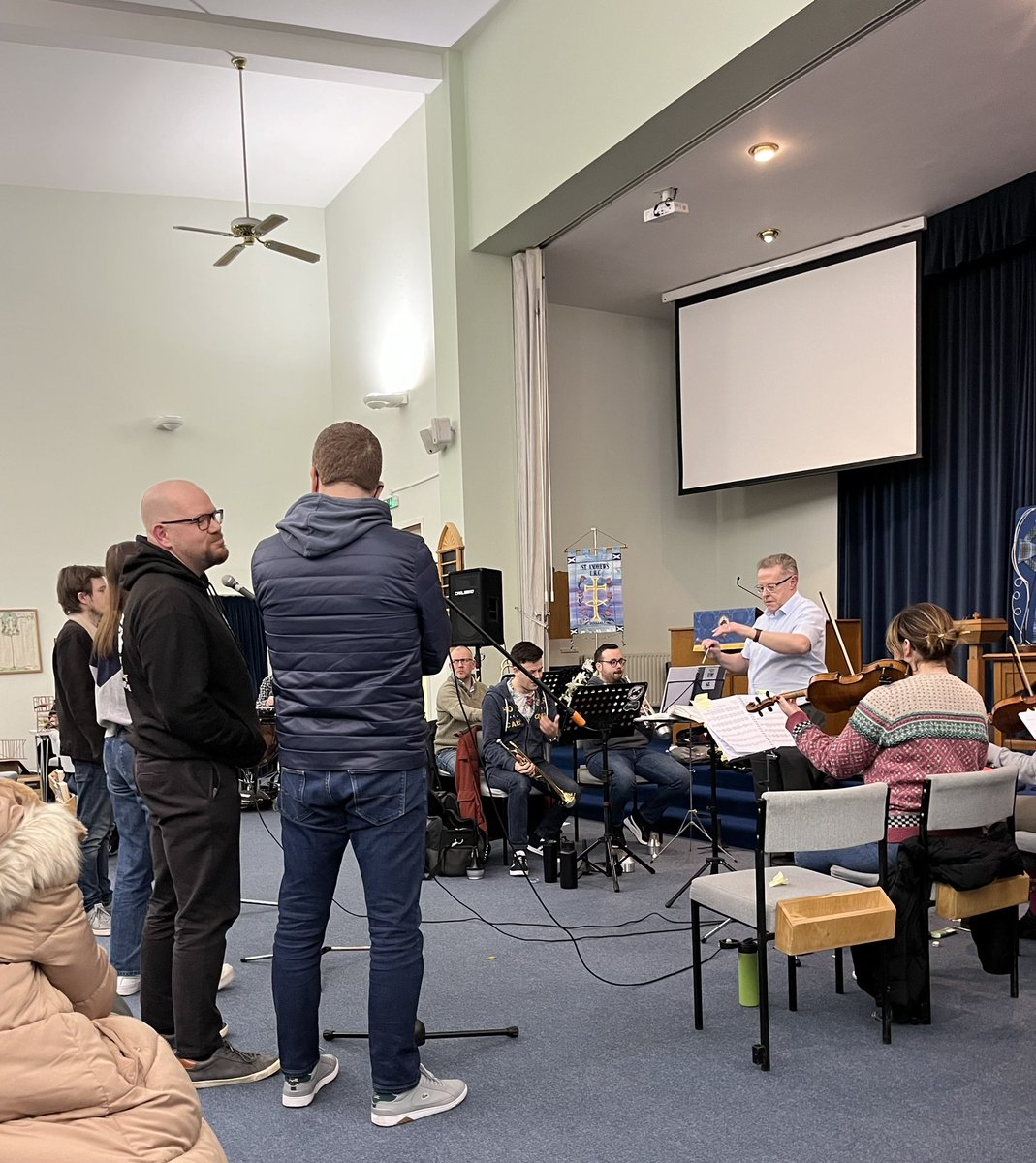 Manx_Ops's tweet image. Sitzprobe time 🎼🎺✨ Just amazing to finally hear the band play 🤩

Get your tickets for Sweeney Todd 🩸 

villagaiety.com/sweeneytodd
