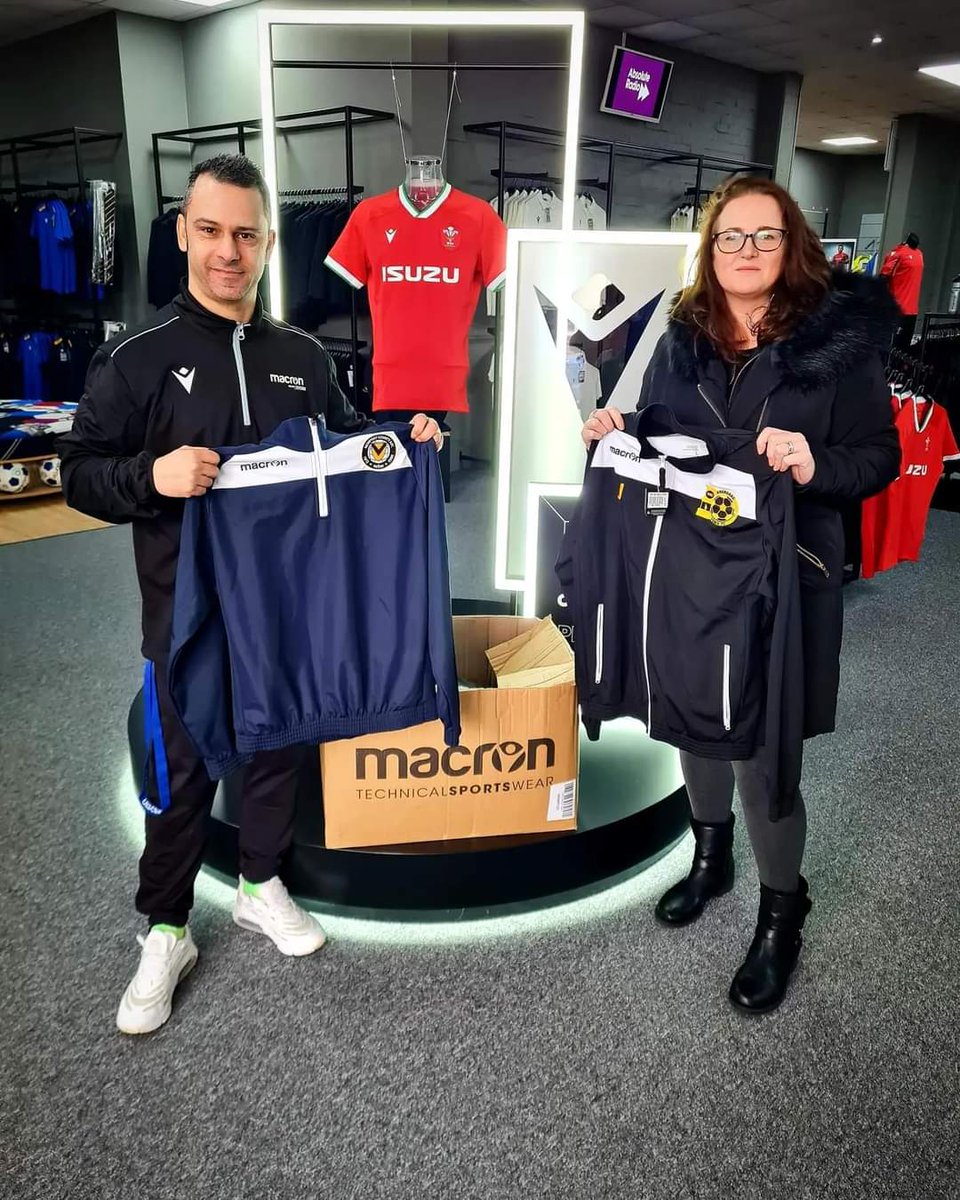 THANK YOU to Macron Store Neath for donating to us a large amount of brand new sportswear today ❤

We are often short of older boys &amp; mens clothes so this will go a long way in helping us to support people in our community 💚

#thesmallthings #seasontoseason #macronstore #neath