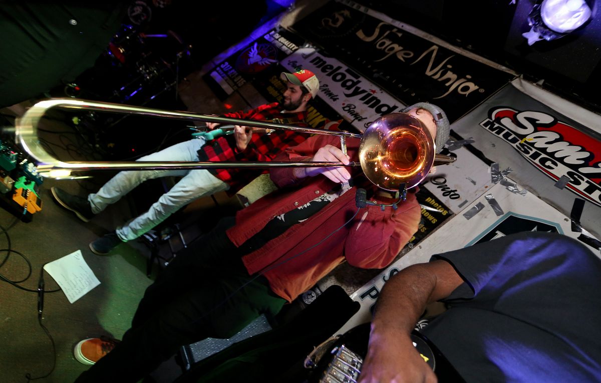 What an awesome night! 📸 credit #melodyinn #punkrocknight and their awesome photographer