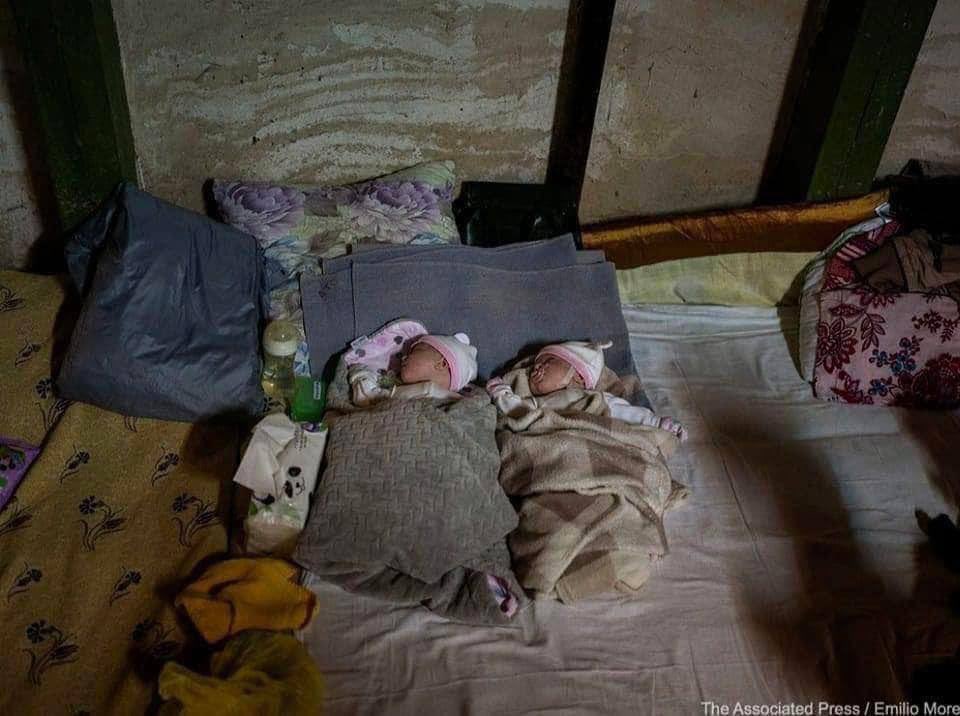 My friend in Ukraine has asked to post this with a message
“This photo should be seen by the whole world. Newborn twins in the Okhmatdyt (children's hospital) bomb shelter in Kyiv, February 28, 2022.