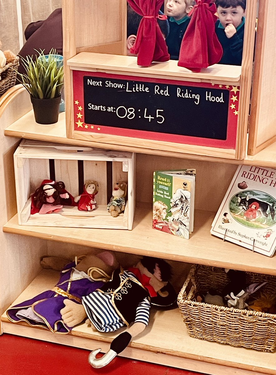 tracyswinburne1's tweet photo. Repeated texts have arrived @AcademyWaverley How exciting! Children can now revisit their favourite texts together with friends from the core offer reading spine #RepeatedReads #DevelopingaLoveofReading https://t.co/WLk3g0ySn3
