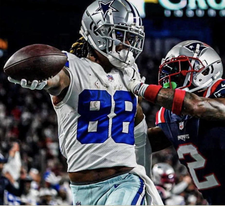 N1ckSTC's tweet photo. Cowboys were never the same after this play. https://t.co/30f7zuajid