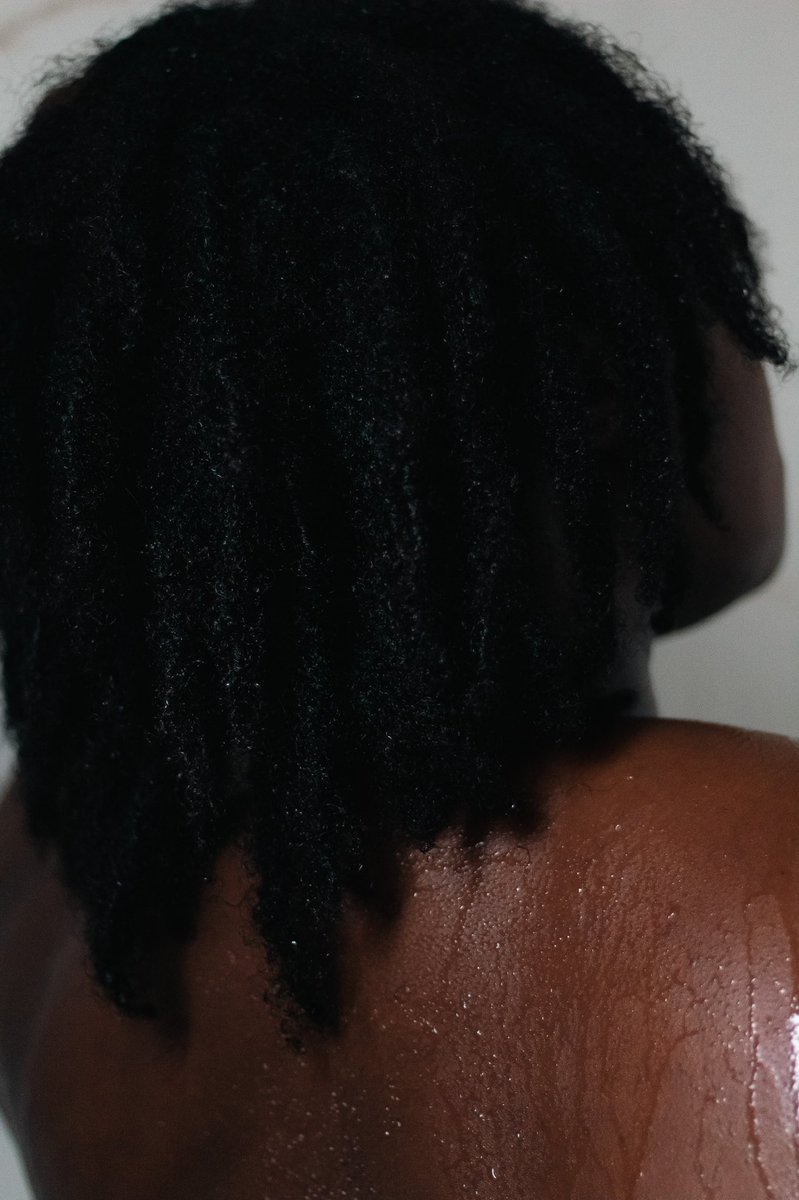 FKAruvxmbo's tweet photo. I think I wanna go back to Black now 

#textureshot https://t.co/bpEo36IvIu