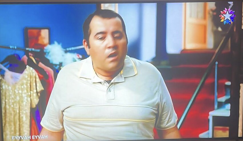atademirer's tweet photo. 13 yıl önce bugünlerde yazmaya başlamışım eyyvah eyvah ‘ı 💕
Benim için hep aynı sevgide izde
—Naptı be Hüseyin? https://t.co/KBHAkKOfeN