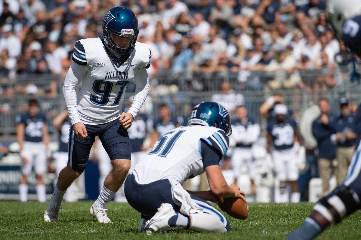 MattMercuriooo's tweet photo. After an amazing conversation with @coachferranteVU I’m excited to announce that I’ve received a FULL SCHOLARSHIP to Villanova University! Huge shoutout to @CoachLang22 @PennypackerRoss @Cole_Bunce00 https://t.co/yZulYA7yVV