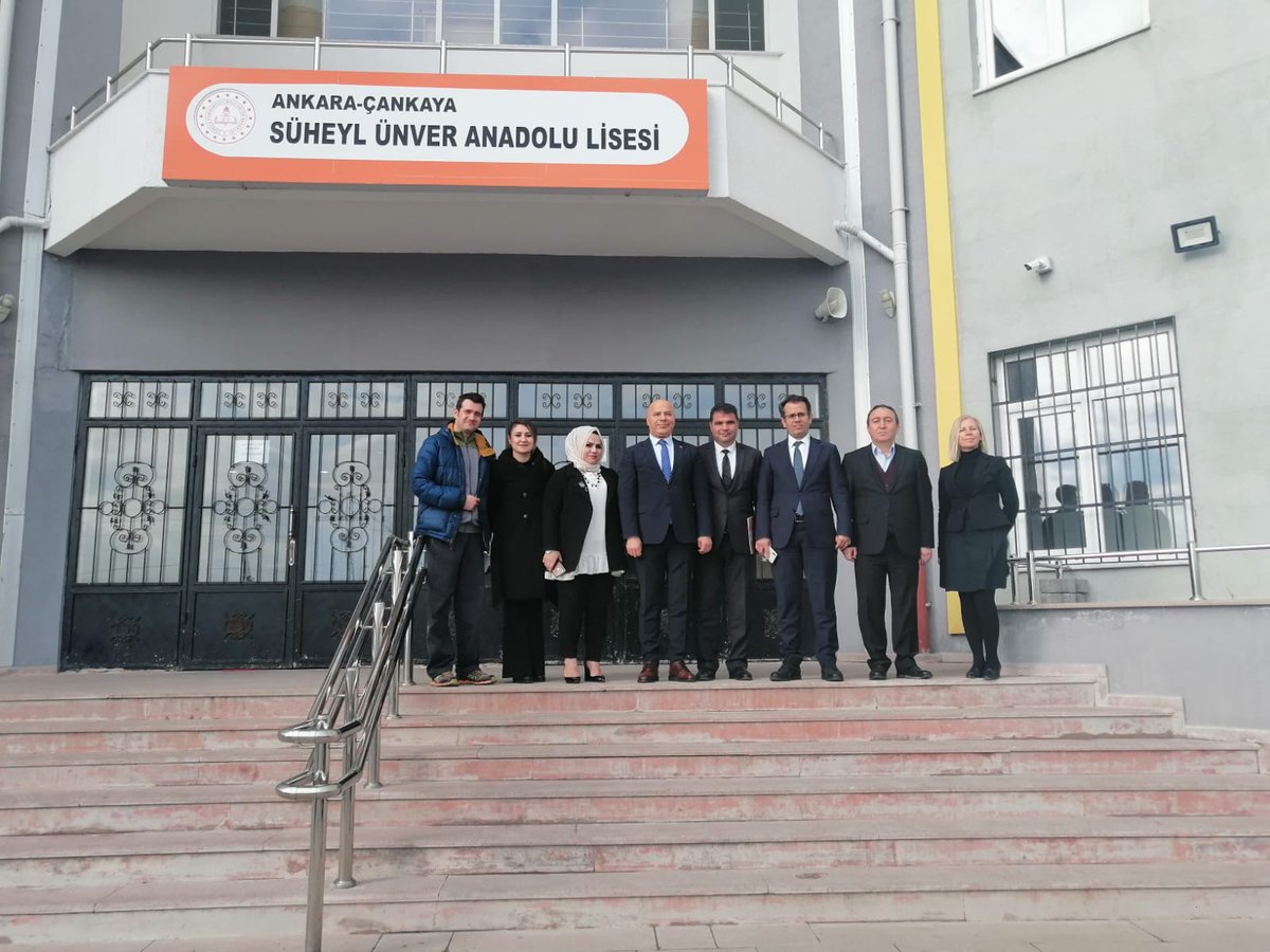 tanfatihtan's tweet photo. Sayın Vali Yardımcımız @dr_ayhanozkan öğretmenlerimize yönelik Öğretmenlerin liderlik becerilerinin gelişiminde duygusal zekanın önemi konulu seminer verdi. @atuluce07 @tanfatihtan https://t.co/XuBcxmy5dV