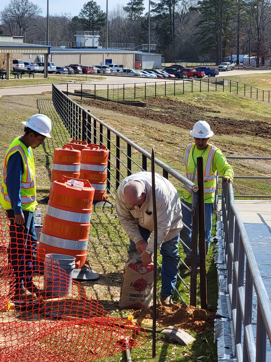Chapel Hill ISD District Operations tweet media