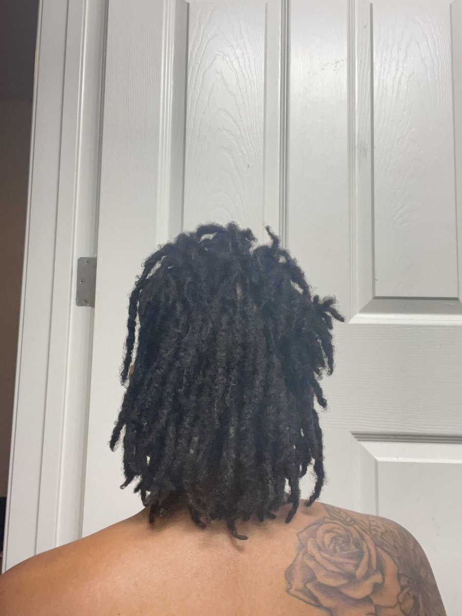444SCE's tweet photo. January 2021 vs January 2022

Products used: Revive Hair Cream &amp; Hair Growth Oil.

You can find both at https://t.co/HAFvwOG3Wk https://t.co/jGmiIK3vUt