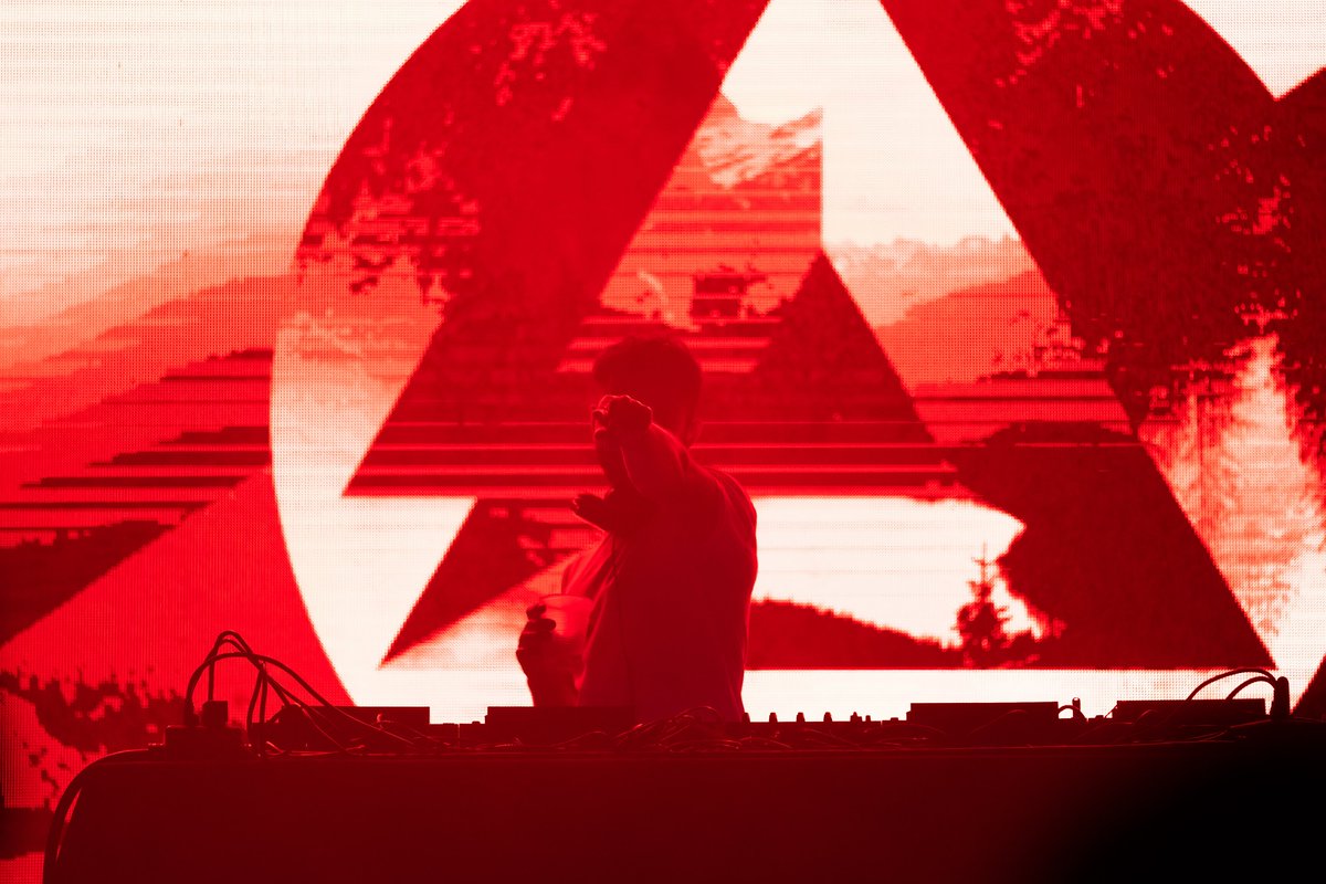 Formula None tweet media