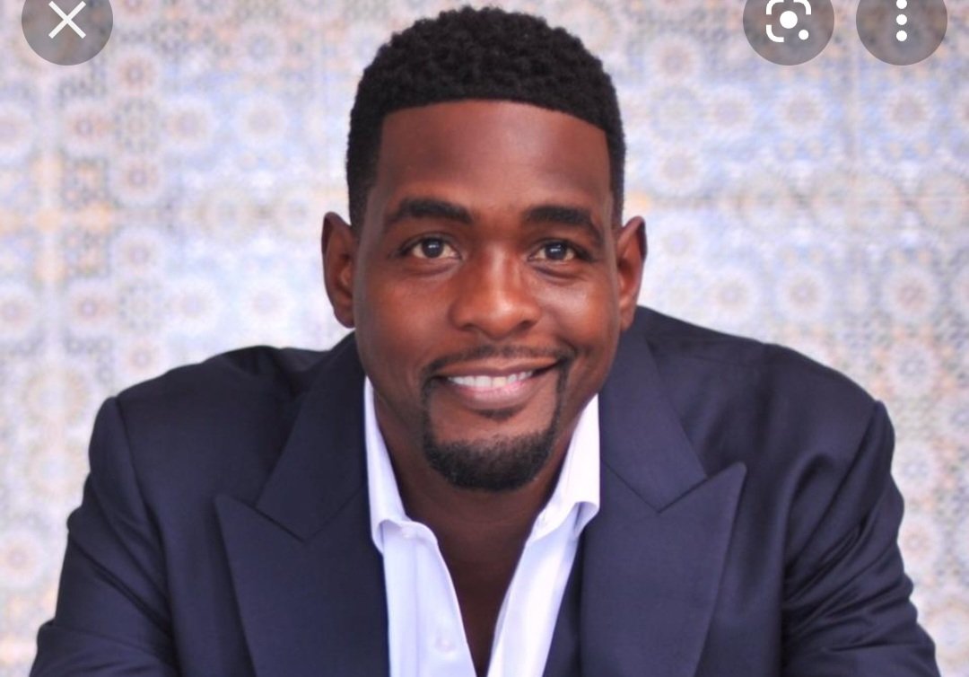 Happy Birthday to Chris Webber! 