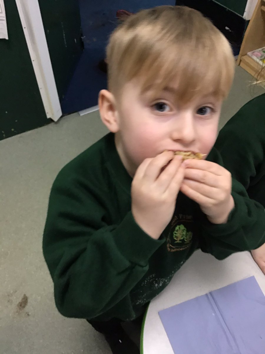 HighwoodPrimF2H's tweet photo. Happy shrove Tuesday. The children made pancakes, measuring and weighing. #independence 
Had a pancake race #teamwork 
Tasting “yummy” #curiosity
Winning team #celebrating https://t.co/HEVlCNw6Gm