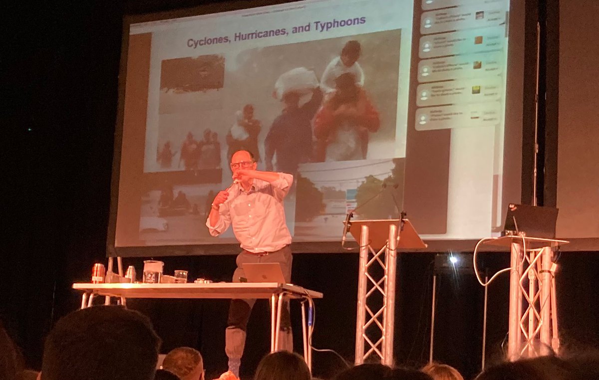 PATKingsSchool's tweet photo. Great visit to #GCSEScienceLive today, topped off with some brilliant demonstrations in the final talk of the day from Professor Andrea Sella. The students were fantastic all day and a pleasure to take to the event. Well done, Year 10! 💫 #proudstaff #amazingstudents #ThisIsKings https://t.co/Ch7N0VWIh1