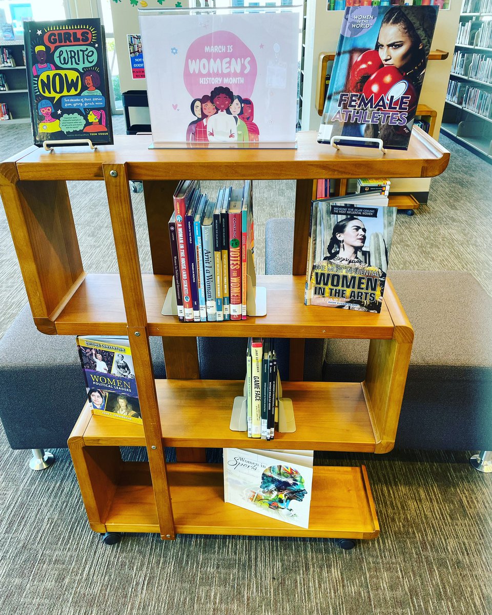 RajahLibraryIndio tweet media